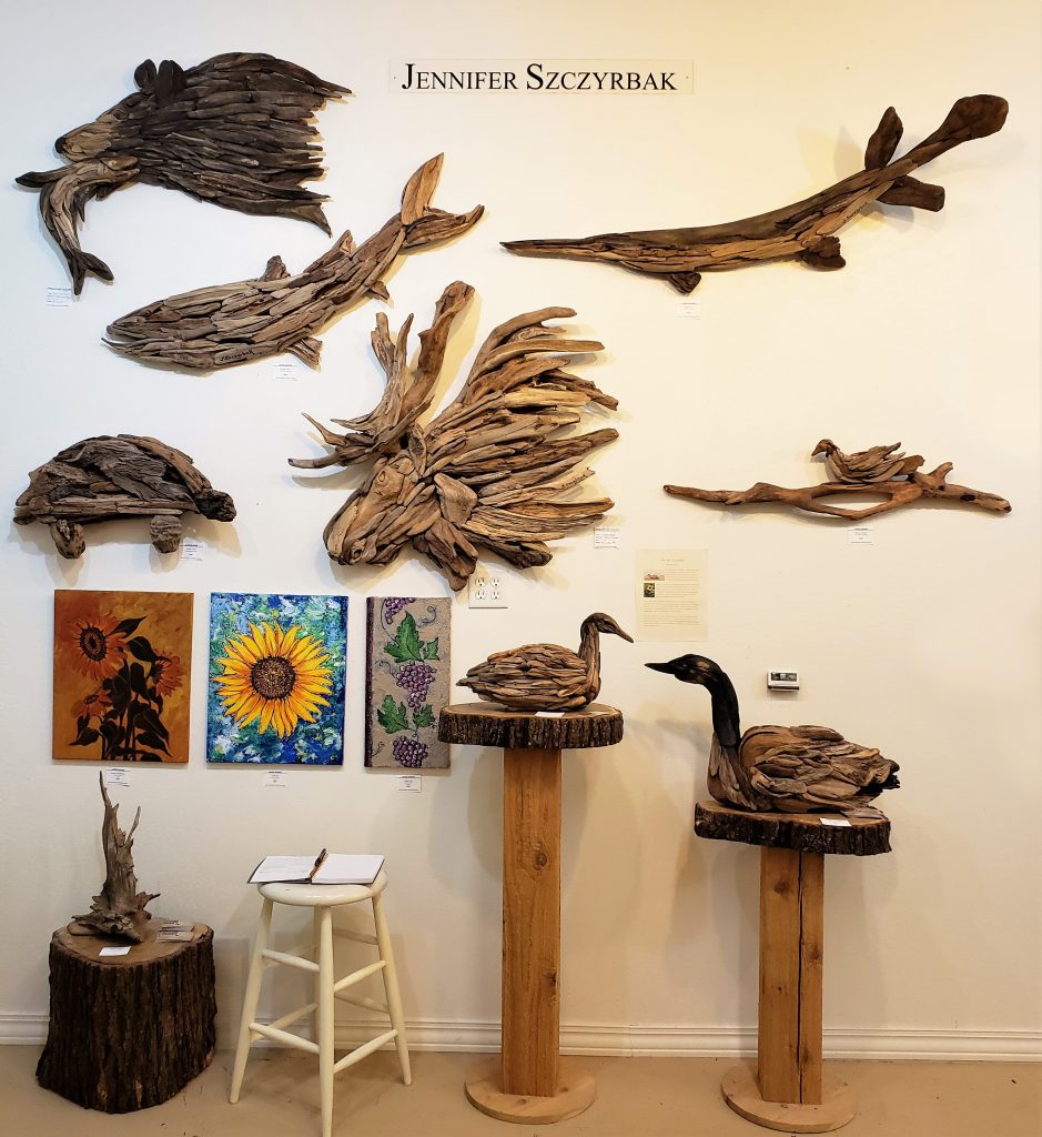 Driftwood Artist 